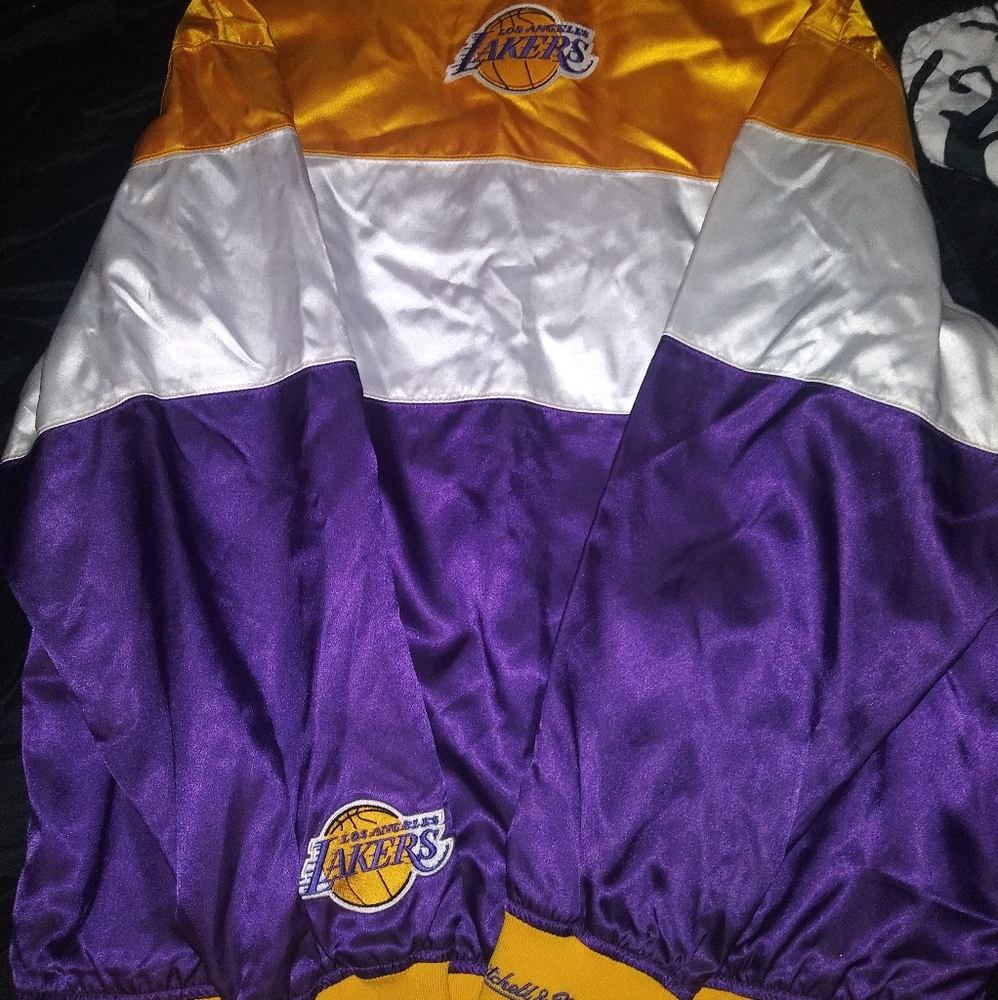 Rare* Mitchell & Ness Lakers Hardwood Classics - Picture 6 of 13